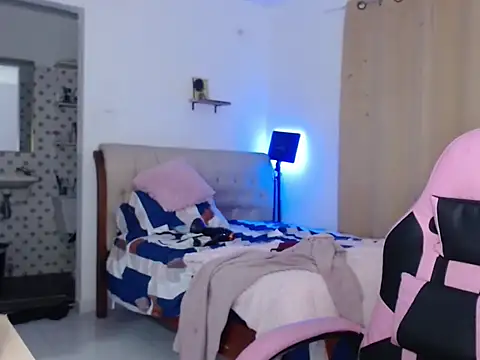 Angiegranados webcam