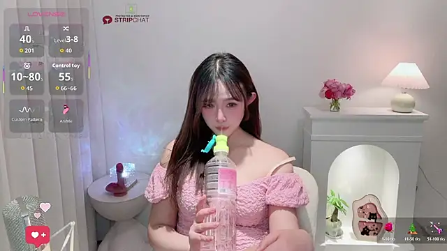 美女Kala_baby在线直播