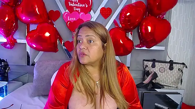 MonzerratBoyer webcam