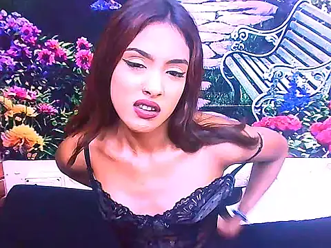 indianpretty14u2luv - IndianPretty14u2Luv's free webcam - UK Sex Cams