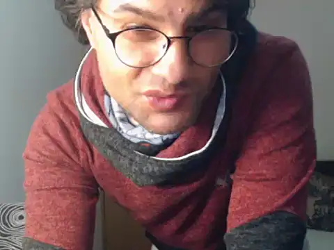 wildpussycat23 - Wildpussycat23's free webcam - UK Sex Cams