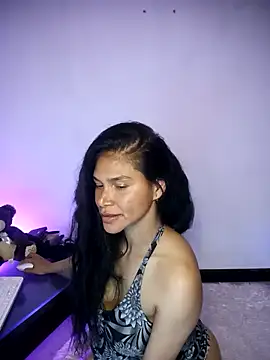 _aish_a - _aish_a's free webcam - UK Sex Cams