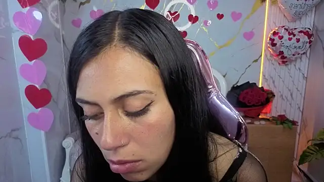 Abby1_b_ webcam