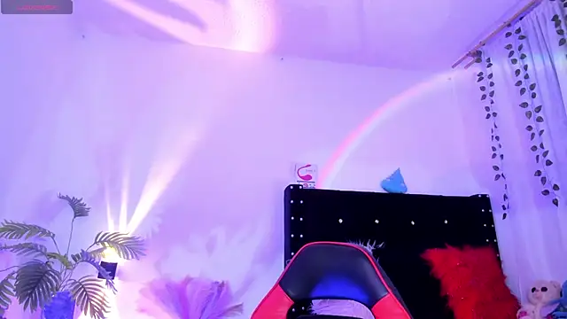 Cooperrosscute233 webcam