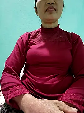 Lovepussyhair webcam