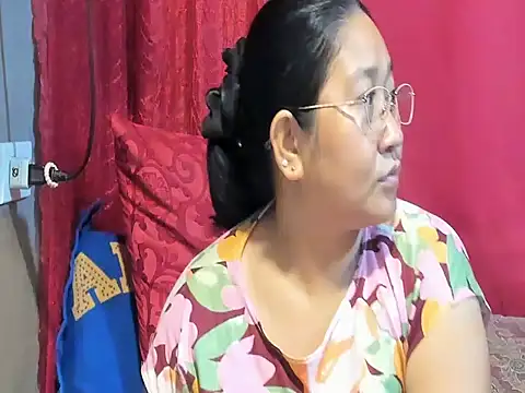 PINAYSUNSHINE38 webcam