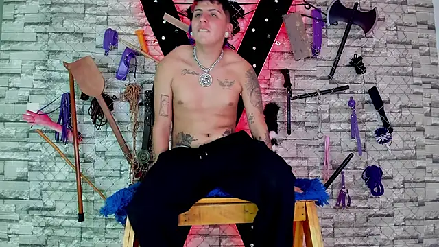 Arion_and_Velvet_bdsm webcam