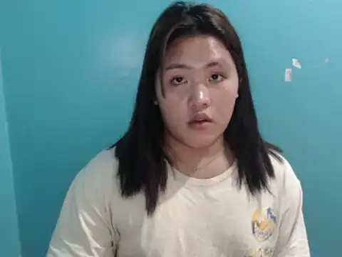 mimi_yeah00 (M twink) - first cum