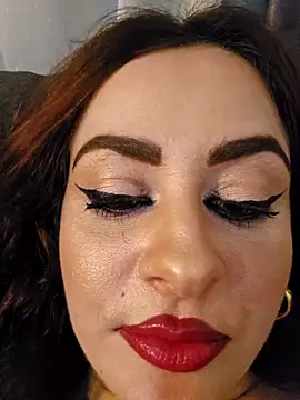 watchthequeenconquer88 - WatchTheQUEEnConQuer88's free webcam - UK Sex Cams