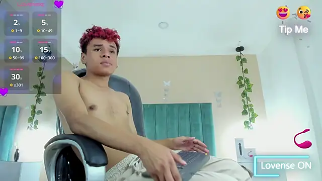 xavier_fox___ - Xavier_Fox___'s free webcam - UK Sex Cams