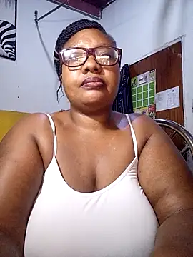 YELLOW_BONE webcam