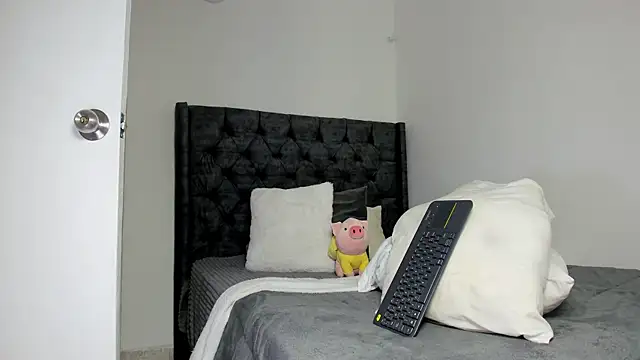 Biscuit_oliva webcam