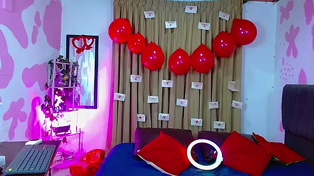 nanaunrecognizable webcam