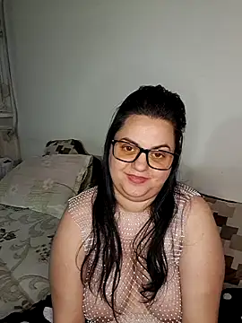 Yasmine_love webcam