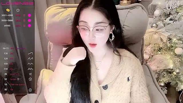 Monica-666888- webcam