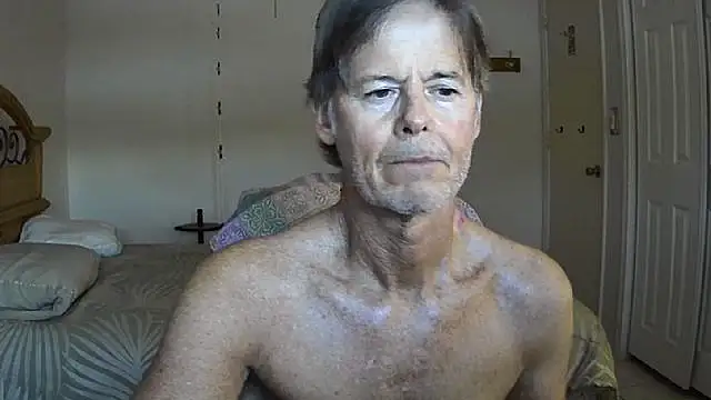 nakeedcowboi65 webcam