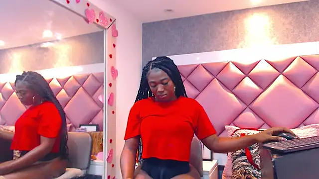 Thegreatonelady webcam