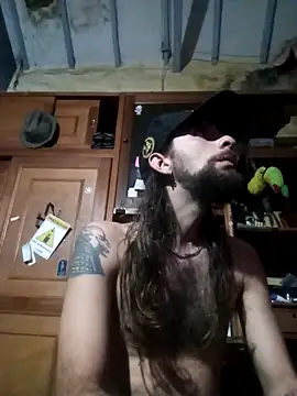 hairy_mannn webcam