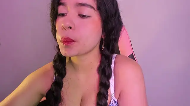 Arianna_Jannes webcam