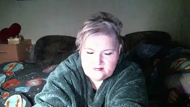 lana555 - Lana555's free webcam - UK Sex Cams