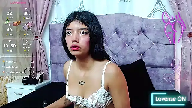 Esmeralda-18 webcam