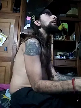 hairy_mannn webcam