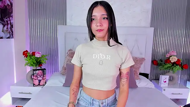 MelodySweetHoney webcam