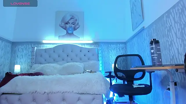 devorapollasmilf4u webcam