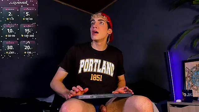 Angel_Snowhotxxx webcam