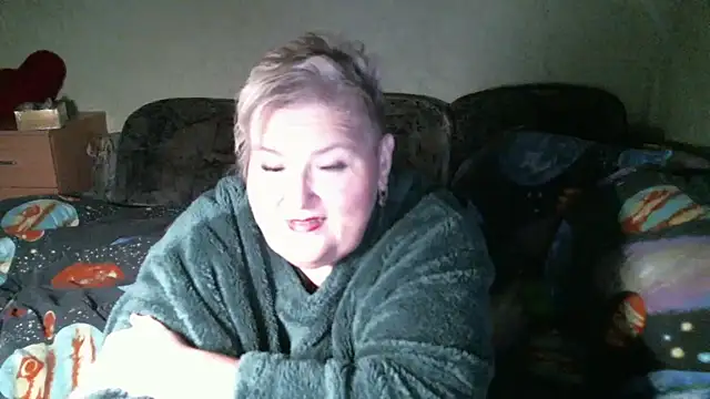 lana555 - Lana555's free webcam - UK Sex Cams