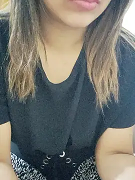 Webcam Model (Tanha18)  is live.Free join now!