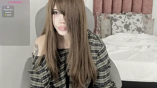 celestica_rose webcam