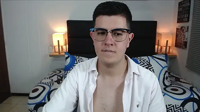 dylan_santiago_ webcam