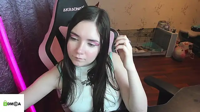 Crazy_forest_fairy webcam