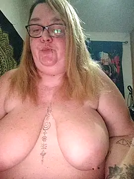 diosacurvy1984 webcam