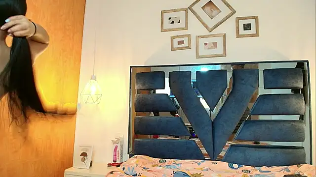 Irina_and_Max webcam