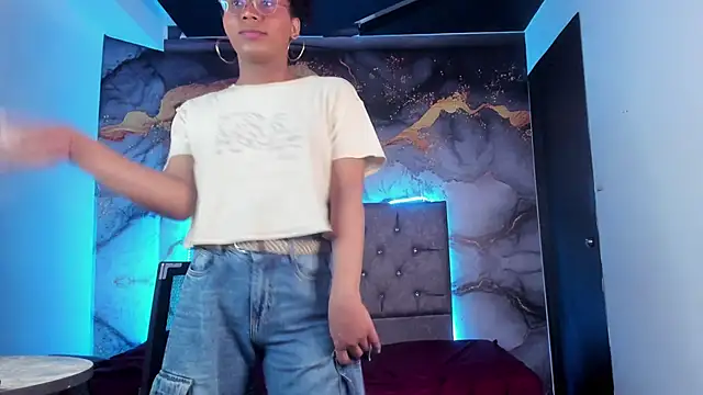 CataleyaMoon_ webcam