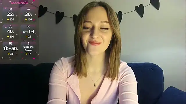 white_liillyy webcam