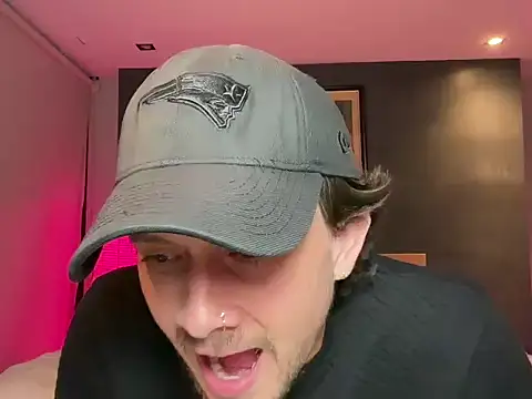 mcklister_kinky_feets webcam