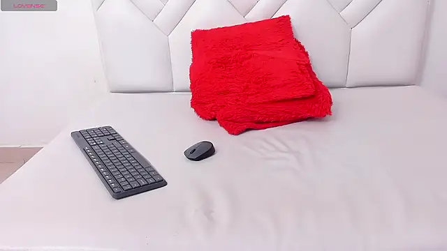 Mature_Skinny webcam