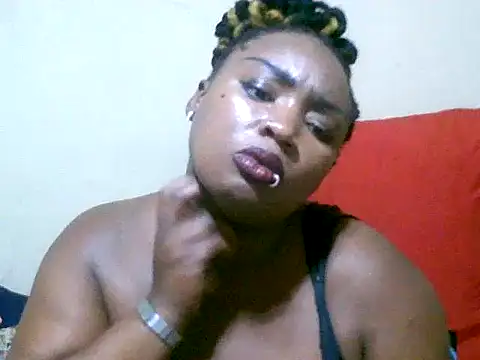 LICIOUSEBOOBSXX webcam