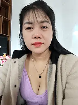 Ngocmai_lazdy webcam