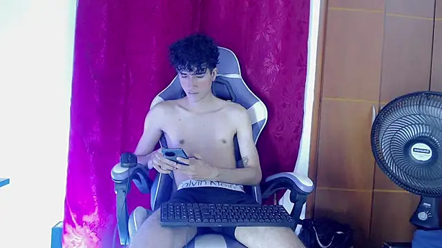 Johnny_cagee_ webcam