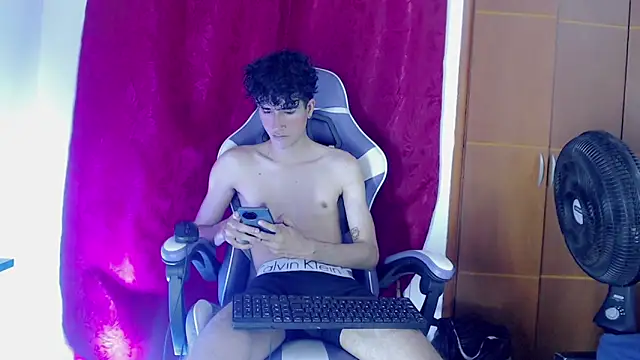 Johnny_cagee_ webcam