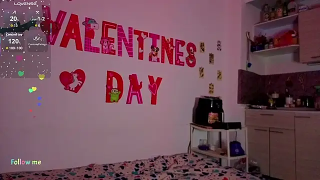 Celeste_Bauman webcam