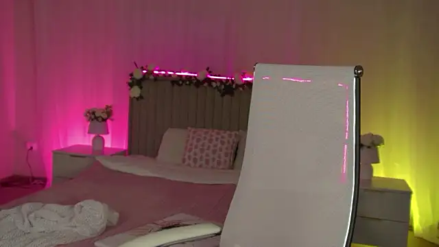 ElenaSomerhalder webcam