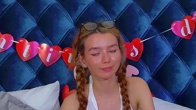 VanessaVienne webcam