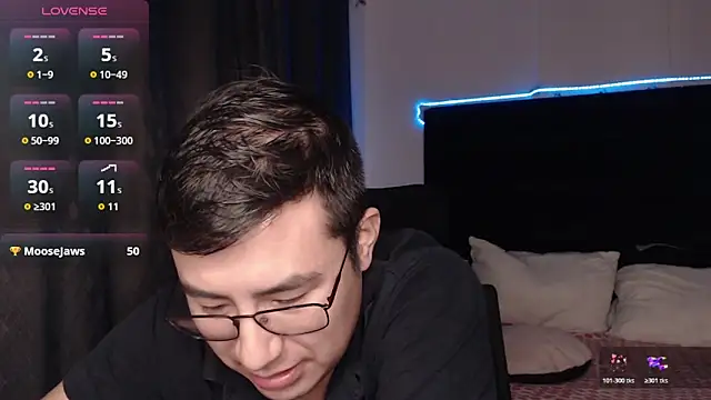 andrewmhilton_ webcam