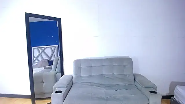 exotic_karmella webcam