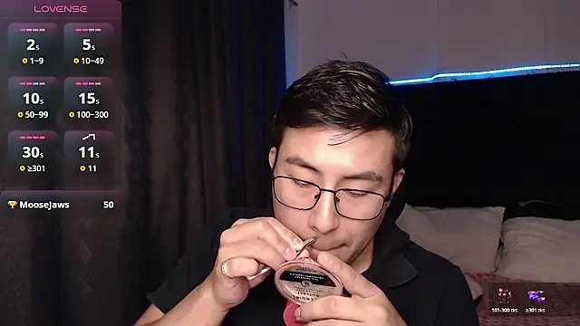 andrewmhilton_ webcam